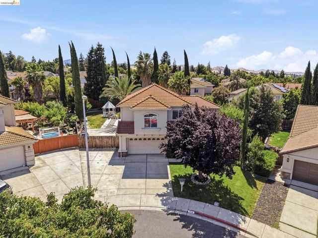 724 Topaz Ct, Antioch, CA 94509