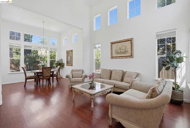 724 Topaz Ct, Antioch, CA 94509