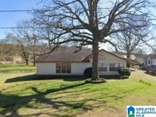 205 3RD STREET, Tarrant, AL 35217