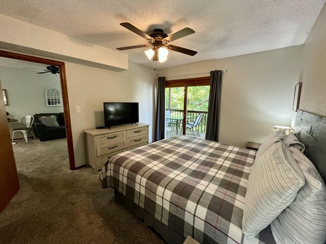 239 Notch Lane, 4, Branson West, MO 65737