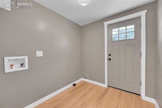 602 Alexander Road, Colorado Springs, CO 80909