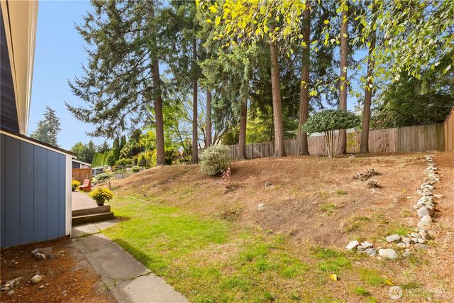 36129 24th Place S, Federal Way, WA 98003