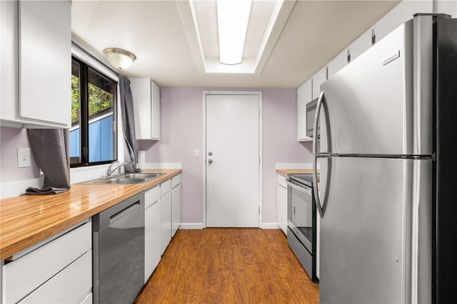 36129 24th Place S, Federal Way, WA 98003