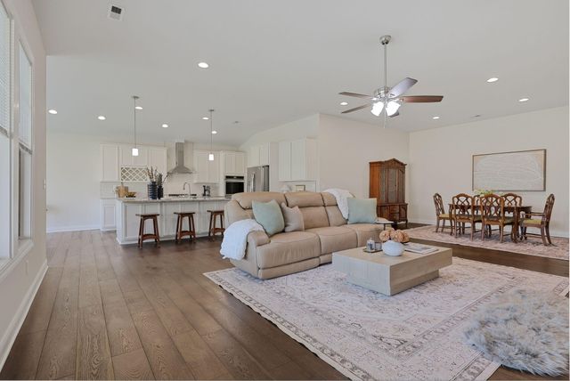 2213 Clematis Way, Lexington, KY 40511