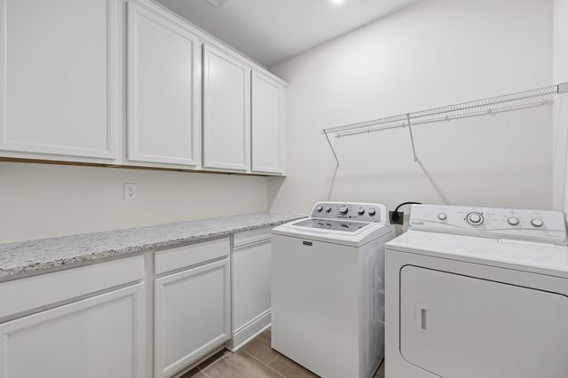 2213 Clematis Way, Lexington, KY 40511