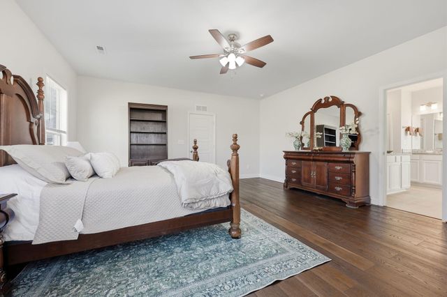 2213 Clematis Way, Lexington, KY 40511