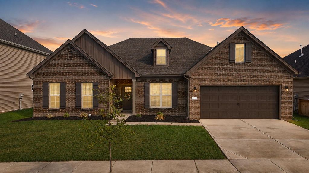 2213 Clematis Way, Lexington, KY 40511