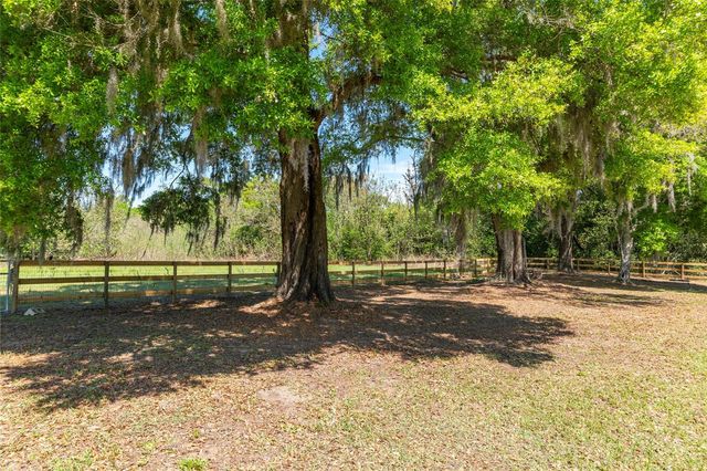 12975 SE US-301, Belleview, FL 34420