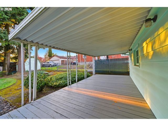 3900 Nw FRANKLIN St, Vancouver, WA 98660