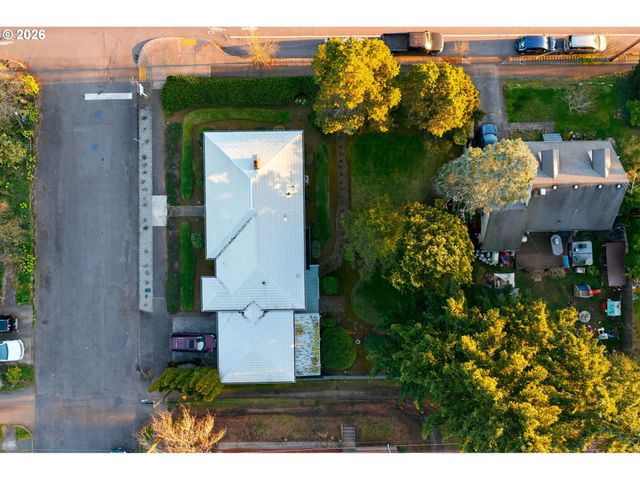 3900 Nw FRANKLIN St, Vancouver, WA 98660