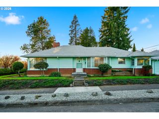 3900 Nw FRANKLIN St, Vancouver, WA 98660
