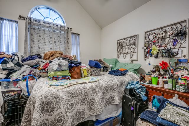 213 Dove Meadows, Krum, TX 76249