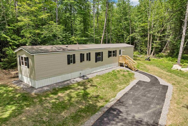 90 Jesus Valley Road, Alton, NH 03809