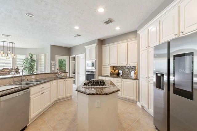 10202 Leedscastle Manor Court, Spring, TX 77379