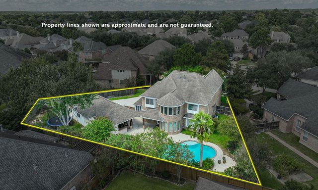 10202 Leedscastle Manor Court, Spring, TX 77379