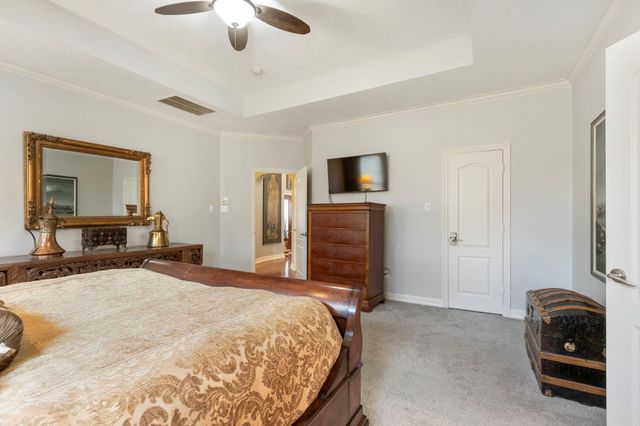 10202 Leedscastle Manor Court, Spring, TX 77379
