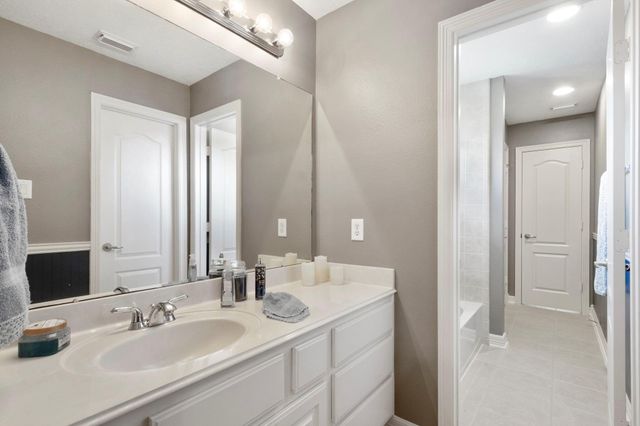 10202 Leedscastle Manor Court, Spring, TX 77379