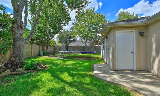 10202 Leedscastle Manor Court, Spring, TX 77379