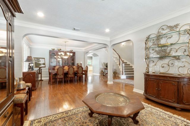 10202 Leedscastle Manor Court, Spring, TX 77379