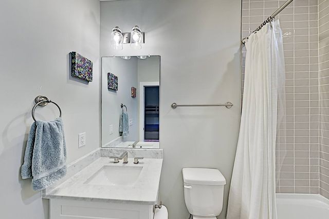 2410 Meharry Blvd Apt 2, Nashville, TN 37208
