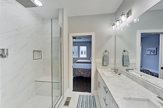 2410 Meharry Blvd Apt 2, Nashville, TN 37208
