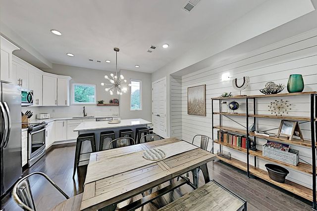 2410 Meharry Blvd Apt 2, Nashville, TN 37208