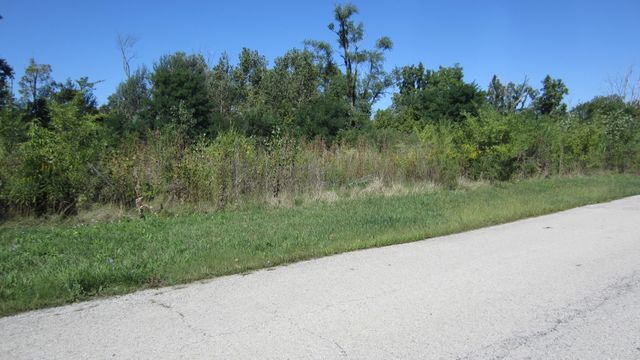 Lot 1, 2, 3, 4 & 5 Nantucket Drive, Darien, IL 60561