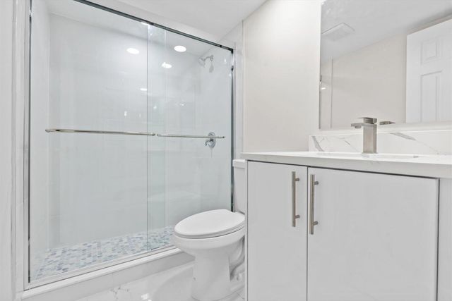 17 Andover A, West Palm Beach, FL 33417