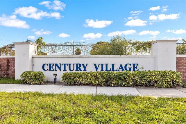 17 Andover A, West Palm Beach, FL 33417