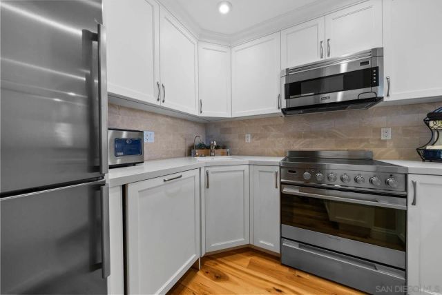 1720 Avenida Del Mundo 209, Coronado, CA 92118