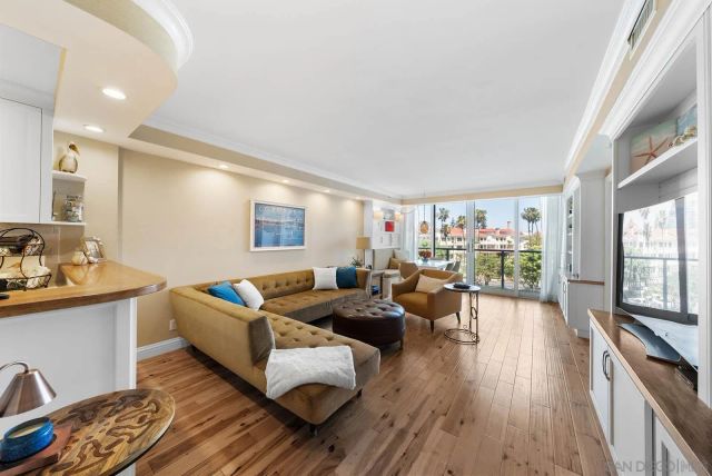 1720 Avenida Del Mundo 209, Coronado, CA 92118