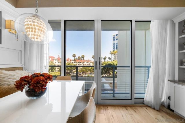 1720 Avenida Del Mundo 209, Coronado, CA 92118