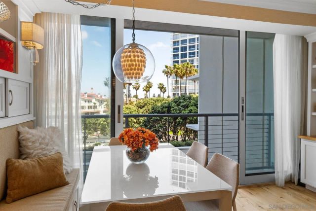1720 Avenida Del Mundo 209, Coronado, CA 92118