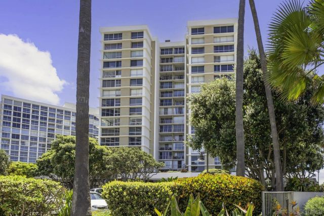 1720 Avenida Del Mundo 209, Coronado, CA 92118