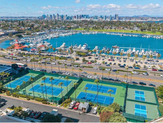 1720 Avenida Del Mundo 209, Coronado, CA 92118