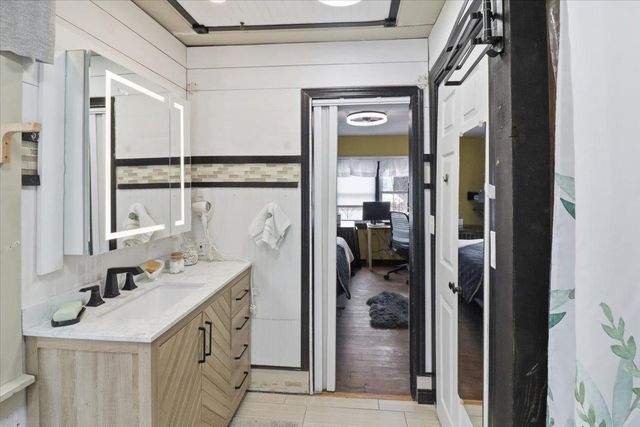 1313 Route 30 South, Castleton, VT 05735