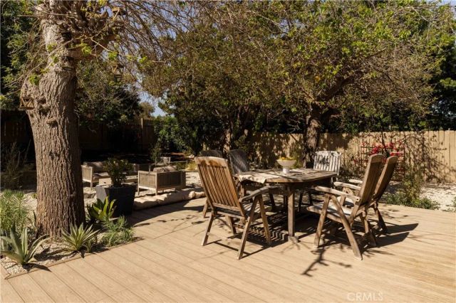 2931 Tyburn Street, Los Angeles, CA 90039