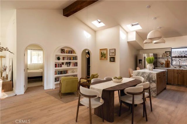 2931 Tyburn Street, Los Angeles, CA 90039