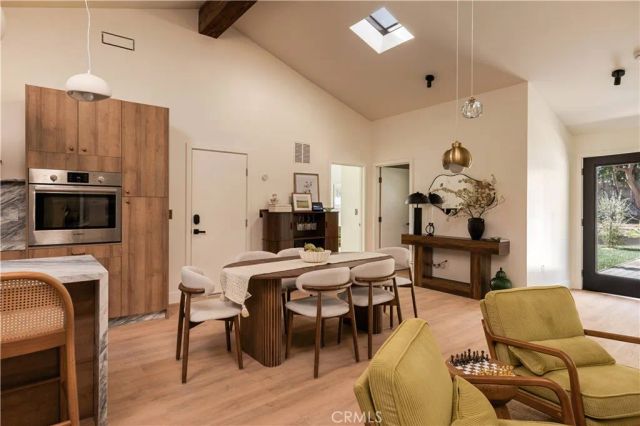 2931 Tyburn Street, Los Angeles, CA 90039