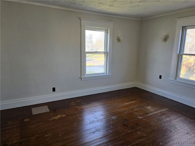 219 West Oak Orchard Street, Shelby, NY 14103