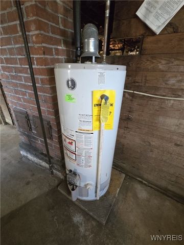 219 West Oak Orchard Street, Shelby, NY 14103