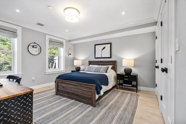 5 Wallace Court, Boston, MA 02129