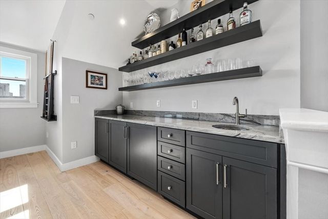 5 Wallace Court, Boston, MA 02129