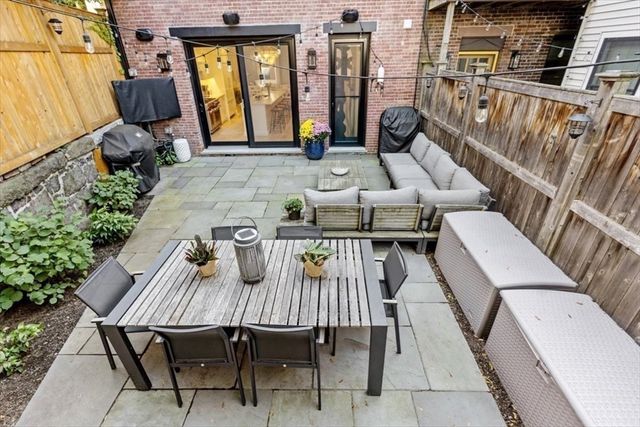5 Wallace Court, Boston, MA 02129