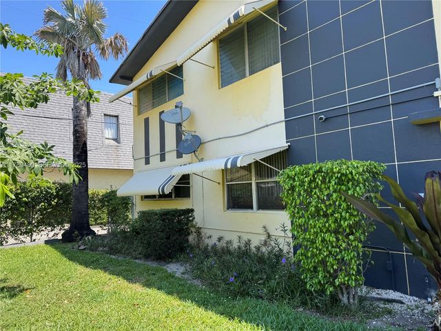 17051 NE 23rd Avenue 1J, North Miami Beach, FL 33160
