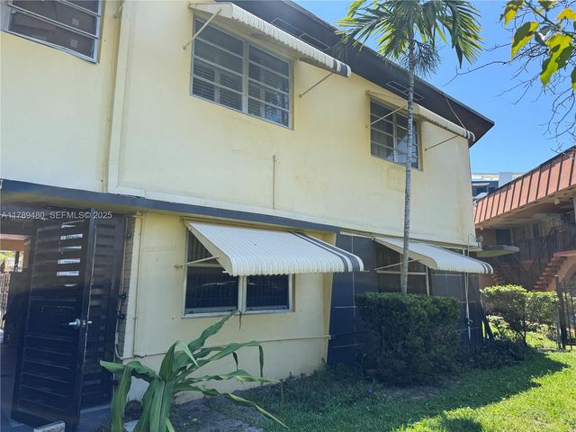 17051 NE 23rd Avenue 1J, North Miami Beach, FL 33160