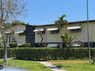 17051 NE 23rd Avenue 1J, North Miami Beach, FL 33160