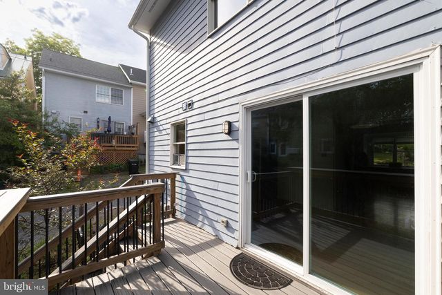 103 E GERMAIN ST, Winchester, VA 22601