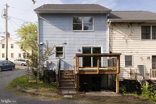 103 E GERMAIN ST, Winchester, VA 22601