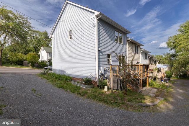 103 E GERMAIN ST, Winchester, VA 22601